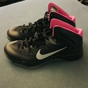 Nike hyperquickness size 11.5
